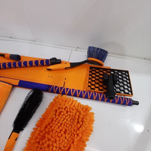 6PC RED STAR PLATINUM CAR WASH KIT - BLUE/ORANGE (MODEL : 2885770) image 4