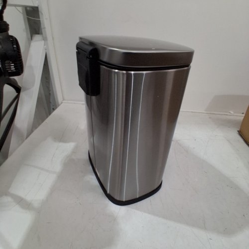 AMAZONBASICS RECTANGLE SOFT-CLOSE TRASH CAN - 5L - SATIN NICKEL image 4