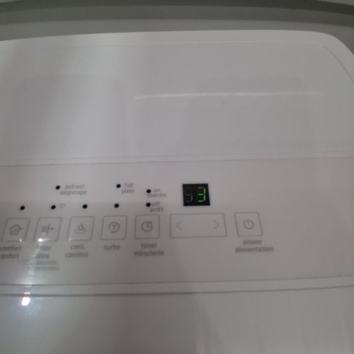 MIDEA EASYDRY DEHUMIDIFIER - 50 PINTS/DAY; 115 V; 8.5A - WHITE (MODEL: MAD50C1AWS-A) image 2