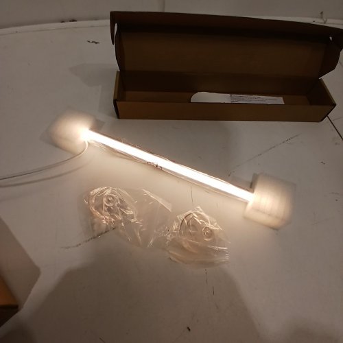 LED VANITY MAKE-UP LIGHT BAR FOR MIRROR, SUCTION CUPS - 9.75" image 2