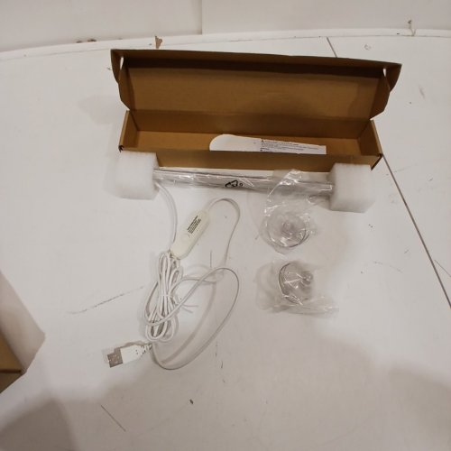 LED VANITY MAKE-UP LIGHT BAR FOR MIRROR, SUCTION CUPS - 9.75" image 3