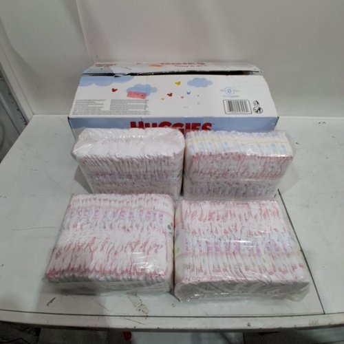 100PK HUGGIES SNUG AND DRY DIAPERS - SIZE 4 - MICKEY MOUSE image 3