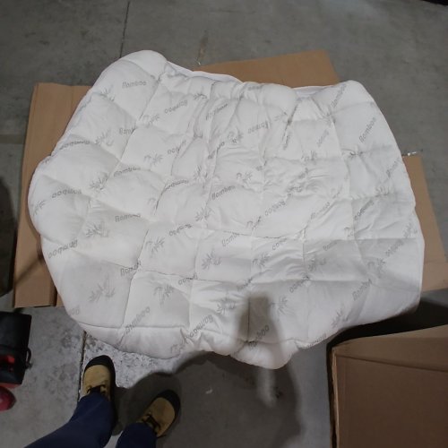 BAMBOO FITTED MATTRESS TOPPER - 54" X 75" - FULL - WHITE/GREEN image 3