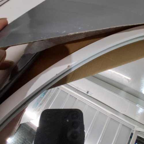 HOMETRENDS DECORATIVE WALL MOUNTED OVAL MIRROR - 28.9" X 0.5" X 34.9" - WHITE (MODEL: WCM0LL39WH) image 3