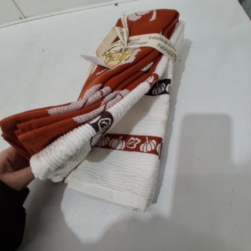 6PK MADE IN PORTUGAL FALL THEMED COTTON TOWELS - 20" - ORANGE, WHITE, AND BROWN (ITEM: ART. 3400770) image 4