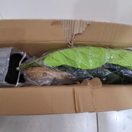 FERRGOAL ARTIFICIAL FIDDLE LEAF FIG PLANTS - 39" image 4