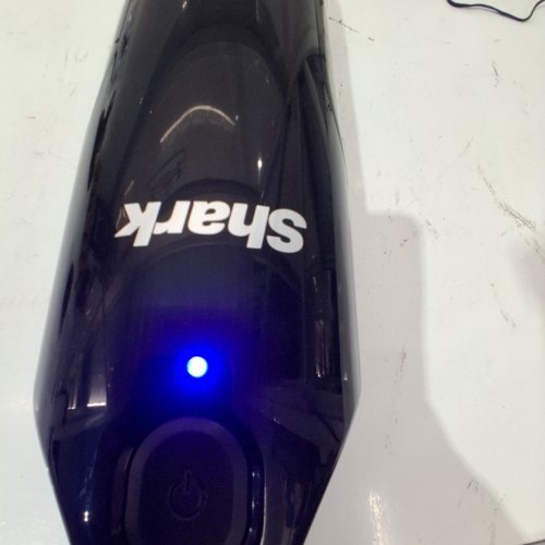 SHARK HANDHELD CORDLESS ULTRA CYCLONE VACUUM - 100W - BLACK/GOLD (MODEL: CH951C) image 2