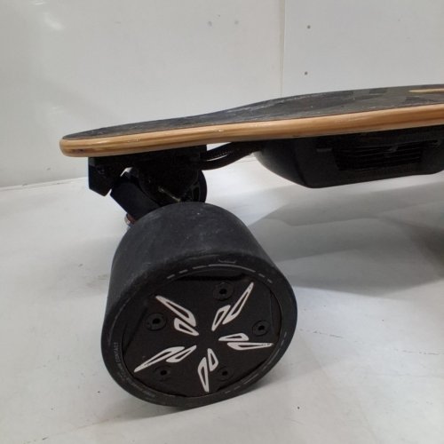 MEEPO ELECTRIC LONGBOARD WITH REMOTE, TOP SPEED UP TO 47KM/H- 32KM RANGE - 38" - BLACK /GREY (MODEL:V3S) image 14