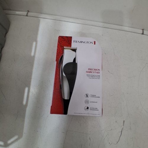 22PC REMINGTON CORDED PRECISION CUT HAIRCUT KIT (MODEL: HC2000) image 2