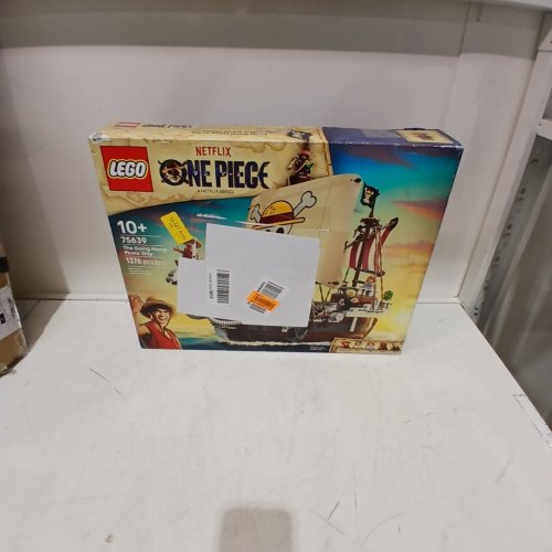 1376PC ONE PIECE THE GOING MERRY PIRATE SHIP WITH STRAW HAT CREW LEGO BUILDING BLOCK SET - (MODEL: 75639) image 4