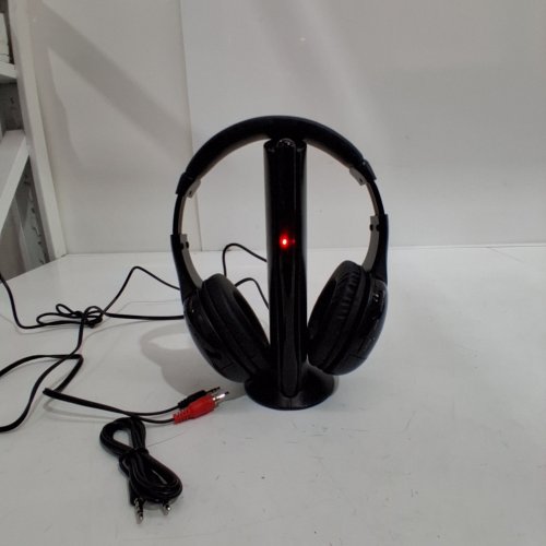 5 IN 1 WIRELESS HEADPHONES BLACK (MODEL: MH2001) image 2