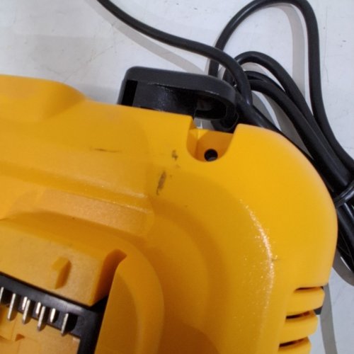 DEWALT 4-PORT RAPID CHARGE MAX CHARGER - 12V/20V - YELLOW (MODEL: DCB104) image 4