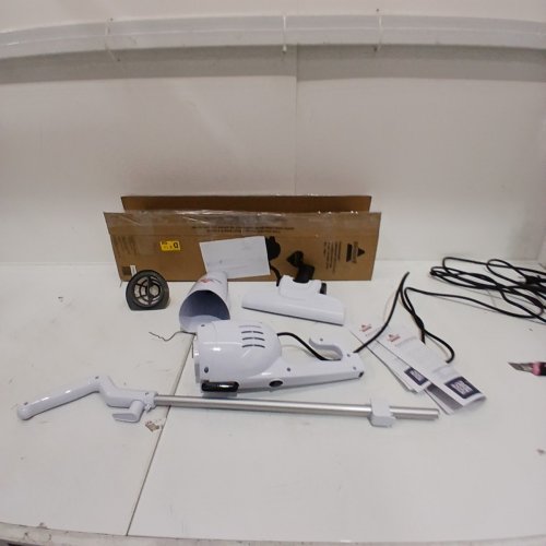 BISSELL FEATHERWEIGHT 3-IN-1 STICK/HAND VACUUM CLEANER - WHITE - (MODEL: 2033J) image 3