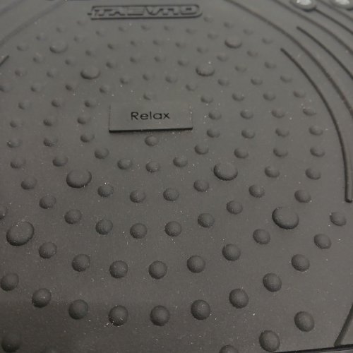 TAEVNO VIBRATION PLATE EXERCISE MACHINE - 23" X 15" - BLACK image 4