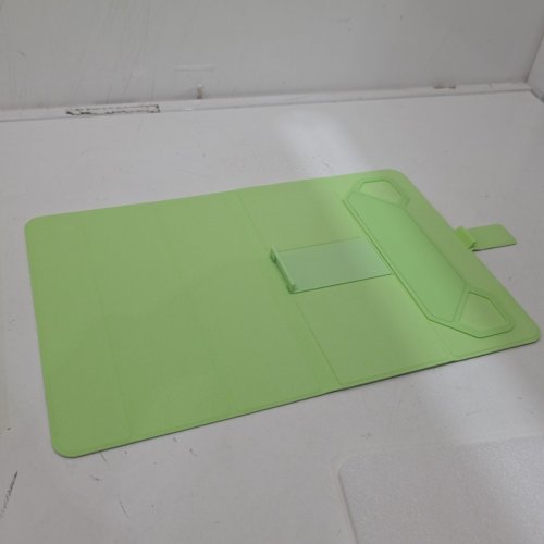 KIDS UNIVERSAL MAGNETIC CLOSE TABLET CASE - FITS TABLETS 7-11" - GREEN/SPACE image 3