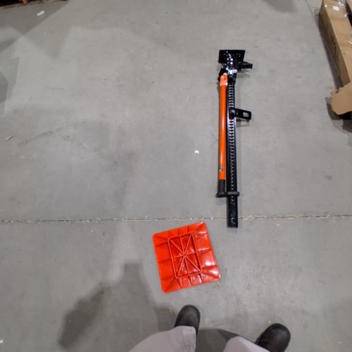 HEAVY DUTY RATCHETING OFF ROAD UTILITY HIGH LIFT FARM JACK - 48" - 700LBS - BLACK/ORANGE (MODEL: AH081048) image 2