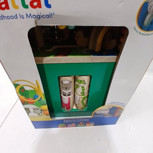 BATTAT KIDS FARM ACTIVITY CUBE image 3