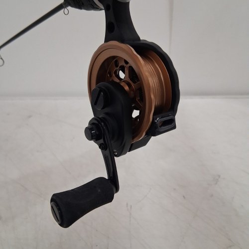 2PC CLAM SPOOLER ELITE INLINE FISHING ICE COMBO - 28"- 2.3:1 - AMBIDEXTROUS - ULTRA LIGHT - BLACK/BRONZE image 4