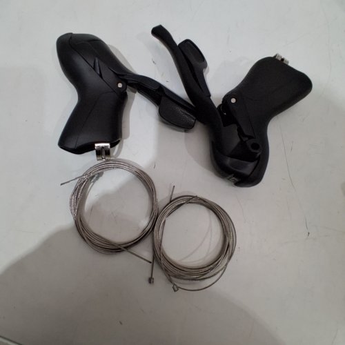 MICRONEW SPEED SHIFTER BRAKE LEVER SET - FOR 7, 8, OR 9 SPEED - BLACK/SILVER image 2