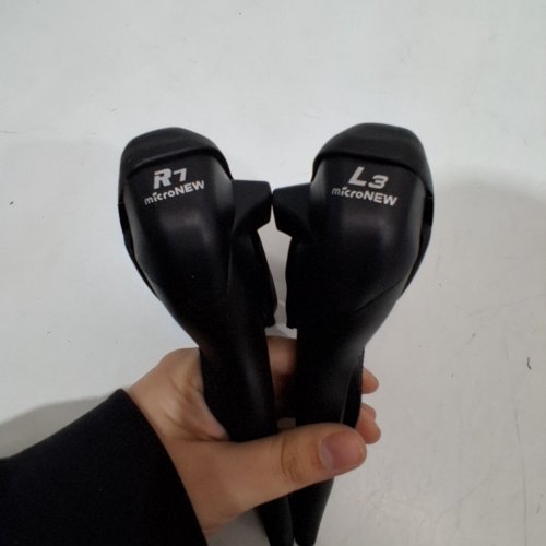 MICRONEW SPEED SHIFTER BRAKE LEVER SET - FOR 7, 8, OR 9 SPEED - BLACK/SILVER image 3