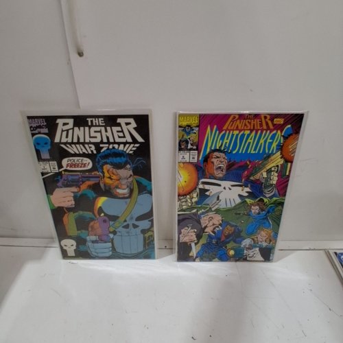 4 asstd MARVEL THE PUNISHER COMIC BOOKS - PUNISHER THE FINAL DAYS #58, PUNISHER ARMORY #6, PUNISHER AND NIGHTSTALKER #6, AND PUNISHER WAR ZONE #7 - VARIOUS AUTHORS image 3
