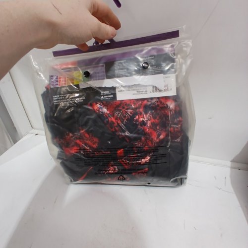 2PC WOMEN'S MIDNIGHT VAMPIRESS COSTUME - SMALL (4-6) - RED AND BLACK image 3