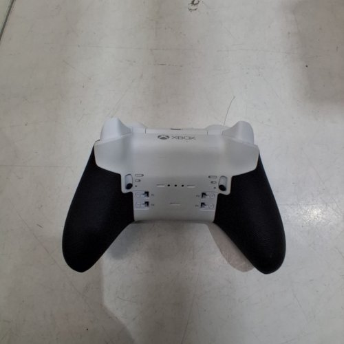 XBOX ELITE SERIES 2 CORE CONTROLLER - WHITE image 4