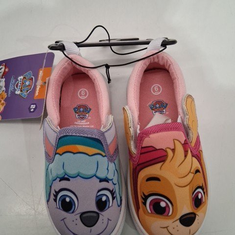 GIRL'S PAW PATROL SHOES - SIZE 6 - PINK / MULTICOLOUR image 3