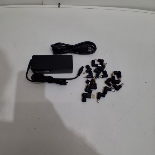 18PC UNIVERSAL LAPTOP CHARGER - - 90W (MODEL:SK90B195462) image 2