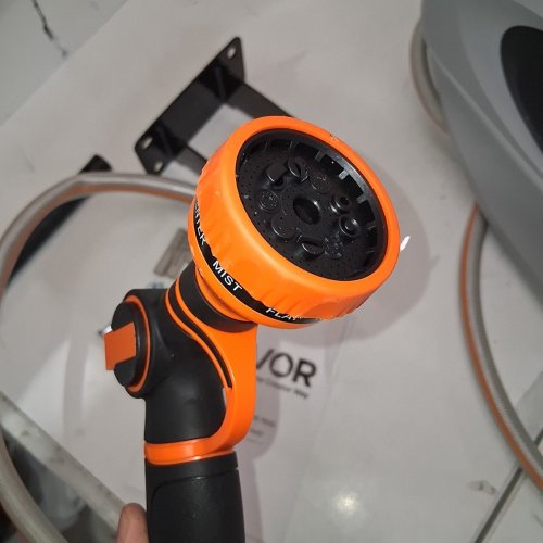 84FT VEVOR RETRACTABLE HOSE REEL - 5/8" , 180° SWIVEL WALL-MOUNTED (MODEL: HL-XW40) image 7