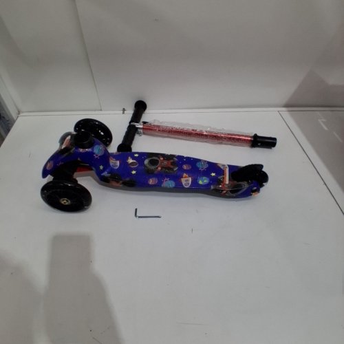 RUGGED RACERS MINI DELUXE 3 WHEEL KICK SCOOTER - SPACESHIP (MODEL: BH19901) image 2