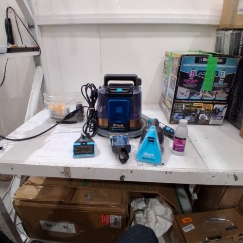 SHARK STAINSTRIKER HAIRPRO PORTABLE SPOT/STAIN/ODOUR ELIMINATOR WITH 4 ATTACHMENTS - COPPER/BLACK (MODEL: PX251C 26) image 3
