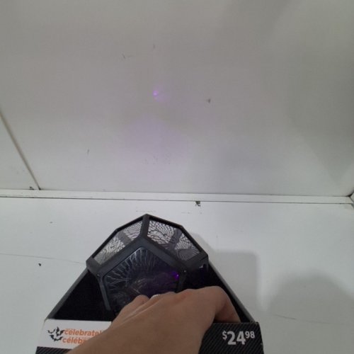 CELEBRATE IT HALLOWEEN BAT PROJECTOR LIGHT - 8" - PURPLE/BLACK image 3