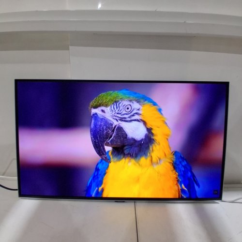 SAMSUNG G8 OLED 32" 4K ULTRA HD 240HZ 0.03MS GTG OLED FREESYNC/G-SYNC MONITOR - WHITE (MODEL: LS32DG802SNXZA) image 8