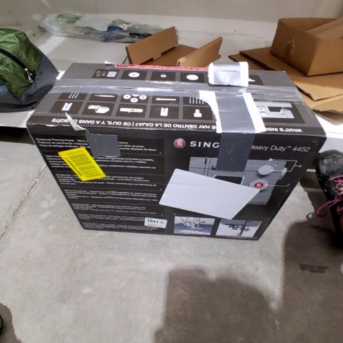 SINGER HEAVY DUTY SEWING MACHINE WITH 11 BUILT-IN STICHES - GREY (MODEL: HD4411) image 5