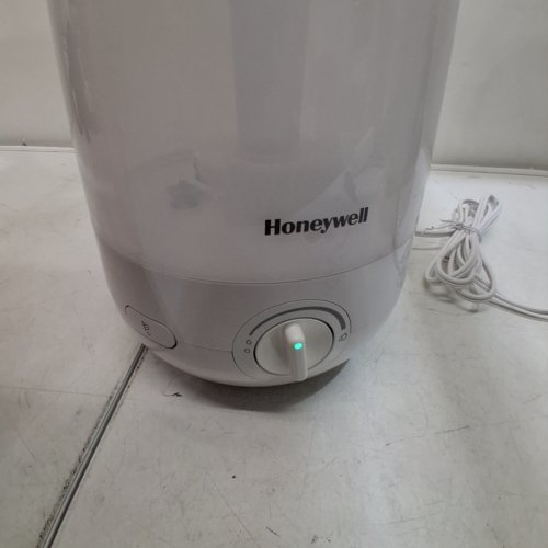 HONEYWELL ULTRA COMFORT COOL MIST ULTRASONIC HUMIDIFIER - 1GAL - WHITE (MODEL: HUL545WC) image 2
