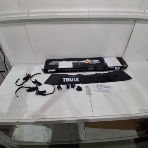 THULE AIRSCREEN XT M, WIND FAIRING KIT THAT REDIRECTS AIRFLOW OVER ROOF RACK - BLACK (MODEL: 870201) image 3