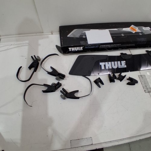 THULE AIRSCREEN XT M, WIND FAIRING KIT THAT REDIRECTS AIRFLOW OVER ROOF RACK - BLACK (MODEL: 870201) image 4