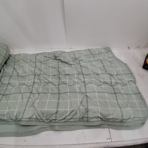 BERKSHIRE HOME COMPANY COOLING BLANKET - QUEEN - GREEN (MODEL: 1986200) image 3