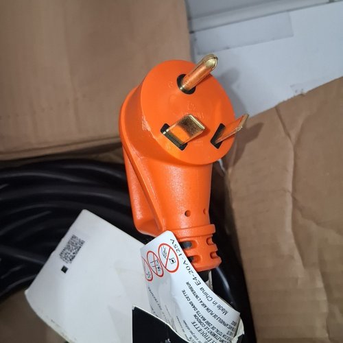 RV EXTENSION CORD FEMALE PLUG, WITH LED POWER INDICATOR, HANDLE FOR RV TRAILER - 100FT | 10AWG/3C | 30A | TT-30P / TT-30R | 125V 2500 - BLACK / ORANGE - (MODEL: RV30H/RV30H-RA) image 3