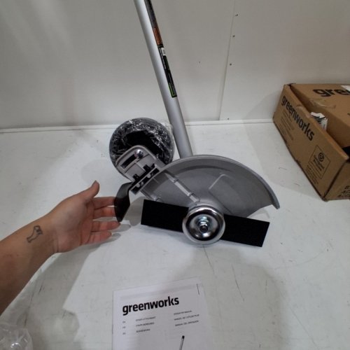 GREENWORKS EDGER ATTACHMENT FOR STRING TRIMMERS - 8" - GREY/BLACK image 3