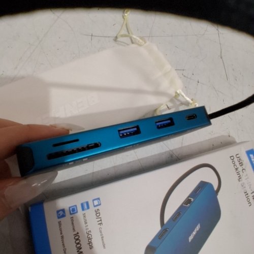 BENFEI USB-C 11-IN-1 MULTIFUNCTIONAL DOCKING STATION - BLUE (MODEL : 000359BLUE) image 3