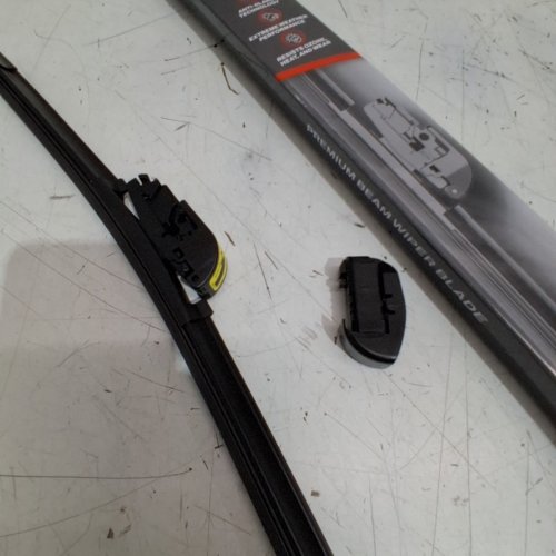 BFGOODRICH PREMIUM BEAM WIPER BLADES - 16" - BLACK (MODEL: 2013862) image 3