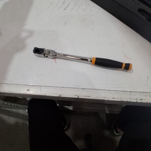 GEARWRENCH RATCHET WRENCH WITH FLEX HED -120XP - CHROME, BLACK AND ORANGE image 3