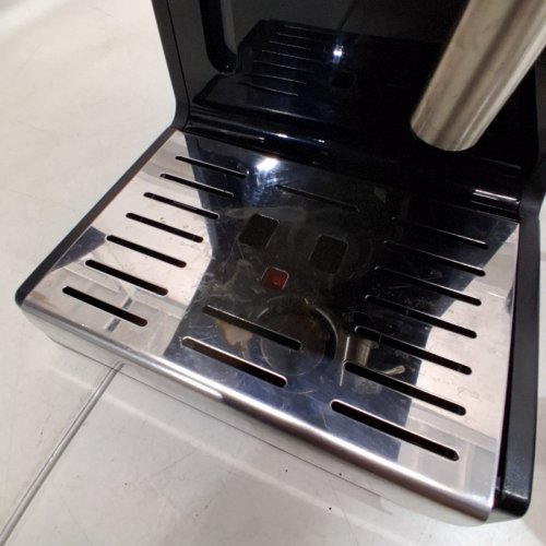 DELONGHI 15-BAR ADVANCED ESPRESSO MACHINE AND CAPUCCINO MAKER - BLACK/STAINLESS STEEL - (MODEL: ECP3220) image 3