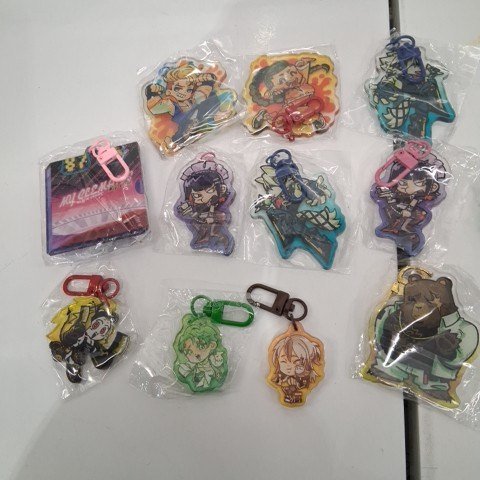 16PK ASSORTED ANIME KEYCHAINS - MULTICOLOR image 3