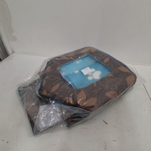 PET WINTER HOUSE WITH SELF WARMING PAD - 16" X 14" - BROWN / BLUE image 4