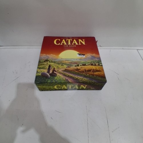 CATAN: THE DICE GAME - A GAME BY KLAUS TEUBER, 1-4 PLAYERS (MODEL: CN3120) image 3