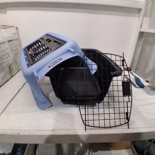 PETMATE TWO DOOR PET KENNEL 10-20LBS MAX - BLUE\BLACK image 2