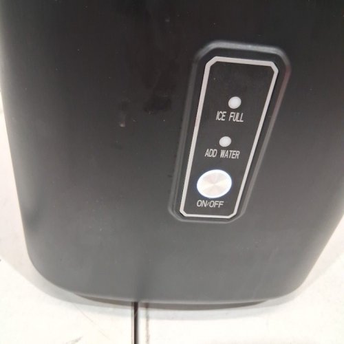 SIMZLIFE COUNTERTOP ICE MAKER MACHINE WITH HANDLE, BASKET AND SCOOP - MAKES 26 LBS PER DAY - BLACK (MODEL: IM003-BBL-CAZX) image 2